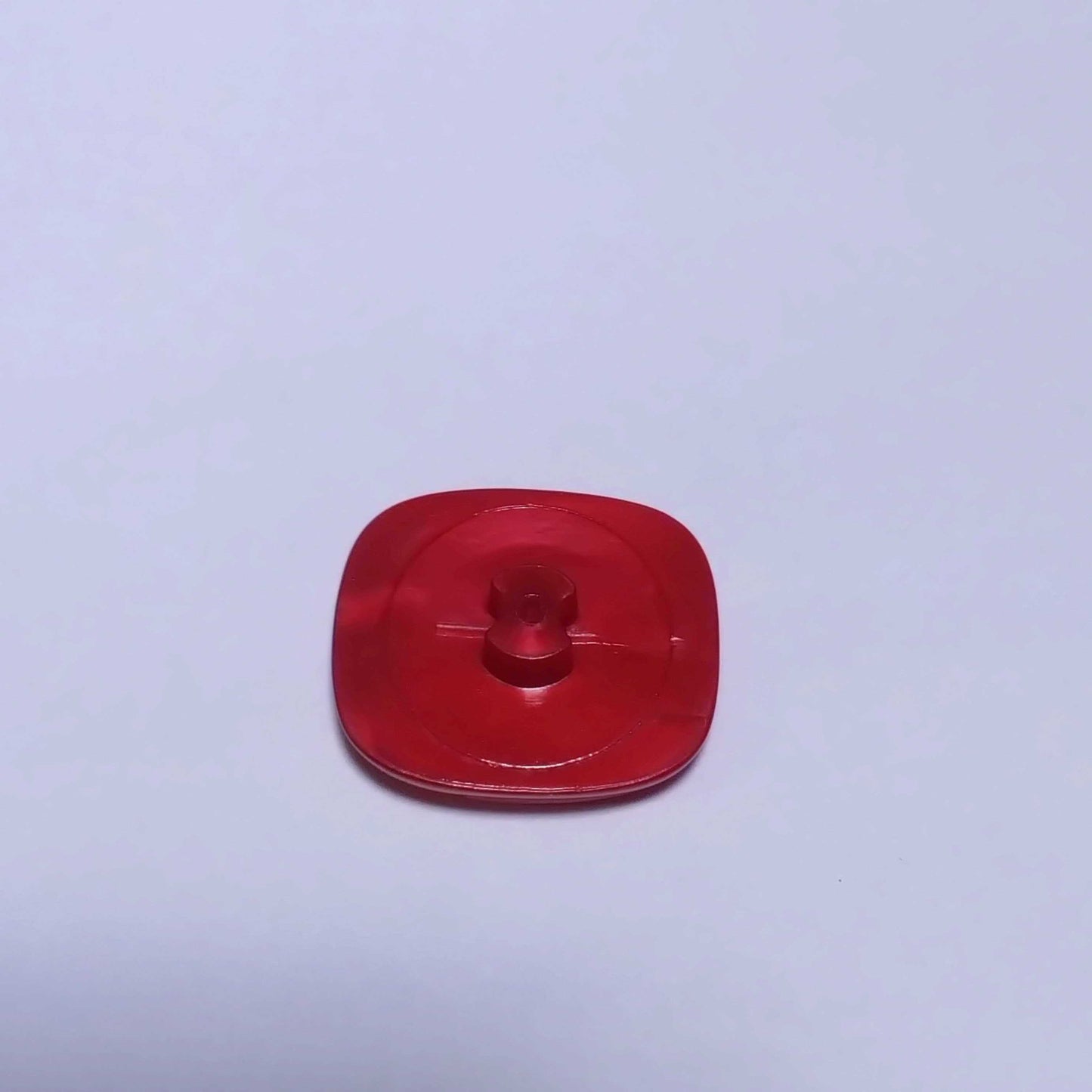 レッド　スクエア　シリーズ 　R182